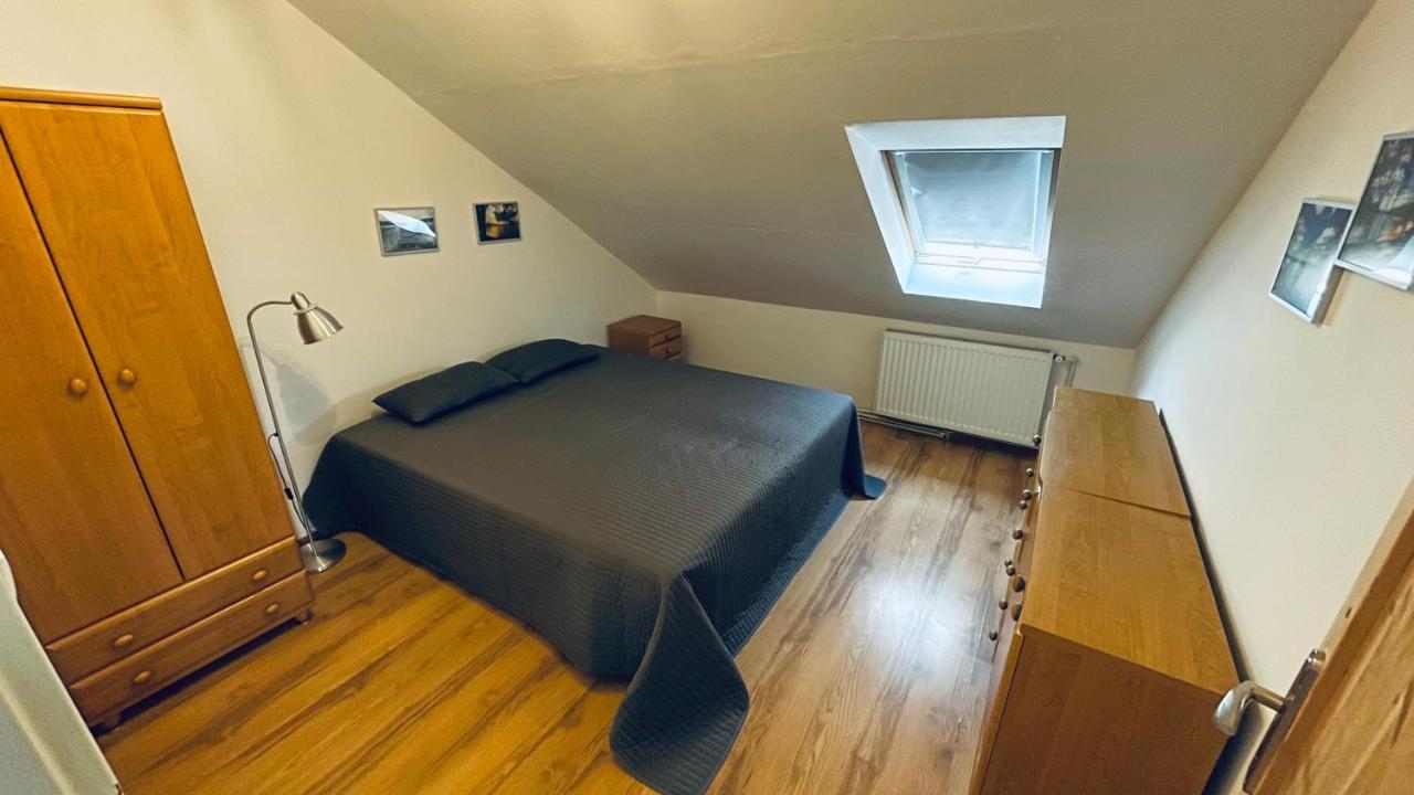 Apartament Pod Kasztanami - Zielony Lägenhet Ińsko Exteriör bild