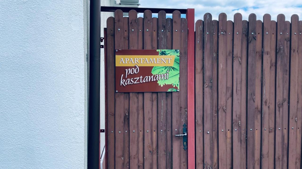 Apartament Pod Kasztanami - Zielony Lägenhet Ińsko Exteriör bild