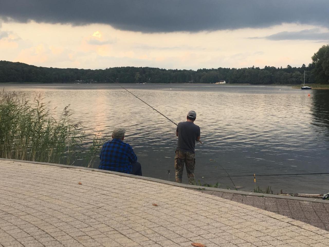 Apartament Pod Kasztanami - Zielony Lägenhet Ińsko Exteriör bild